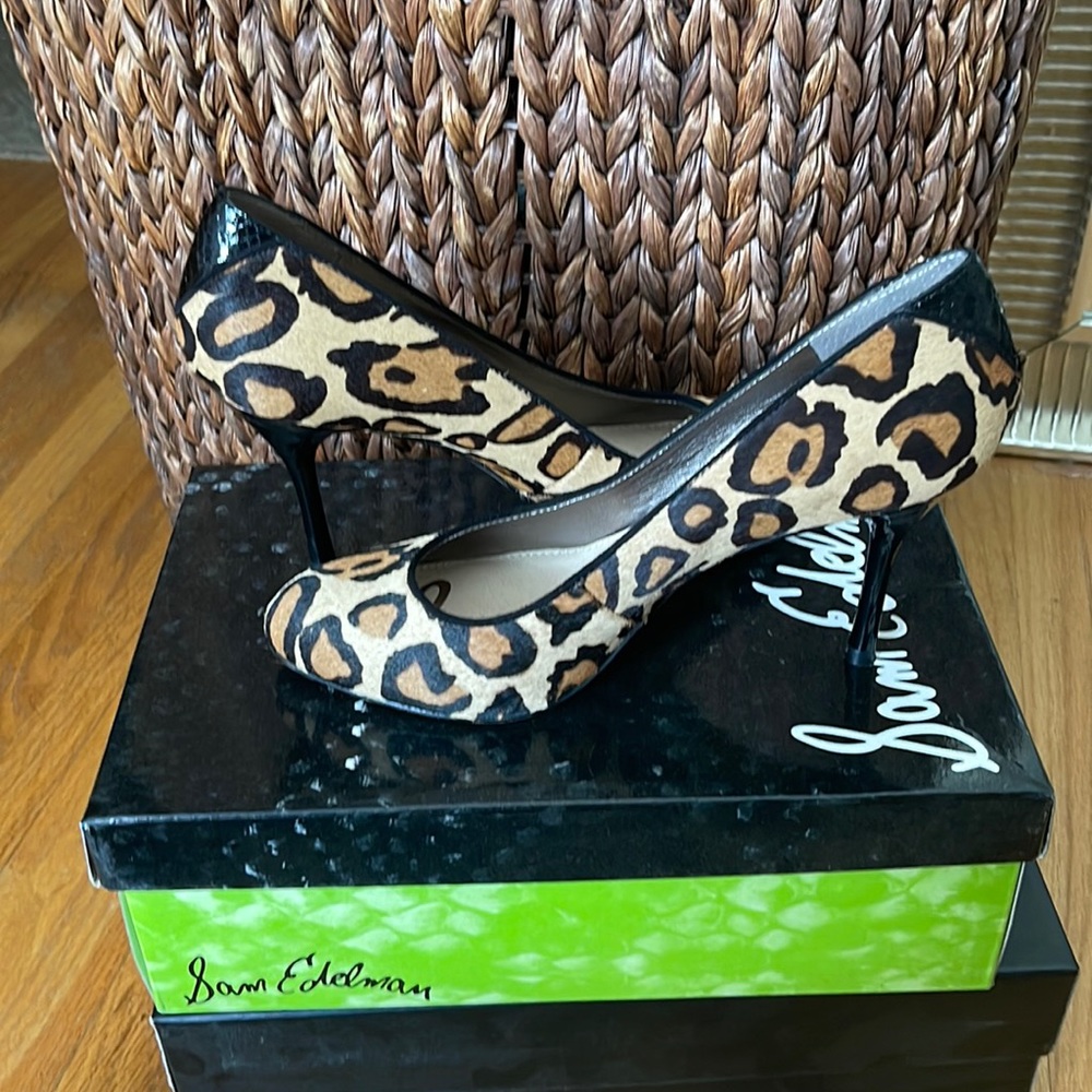 Sam Edelman leopard print high heel
